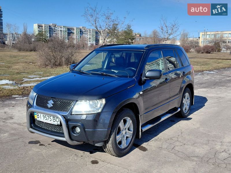 Внедорожник / Кроссовер Suzuki Grand Vitara 2007 в Кременчуге Внедорожник / Кроссовер Suzuki Grand Vitara 2007 в Кременчуге