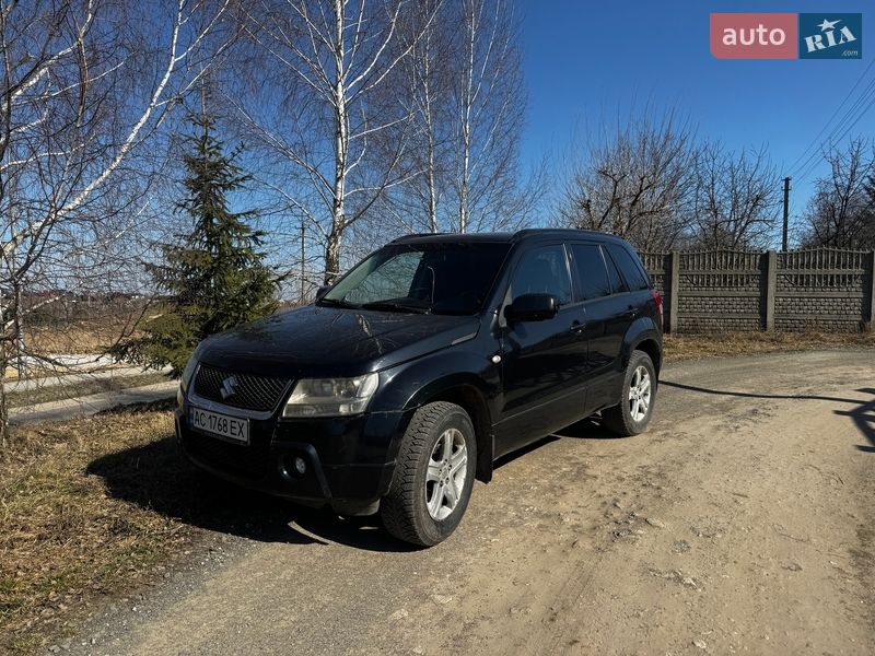 Внедорожник / Кроссовер Suzuki Grand Vitara 2005 в Луцке
