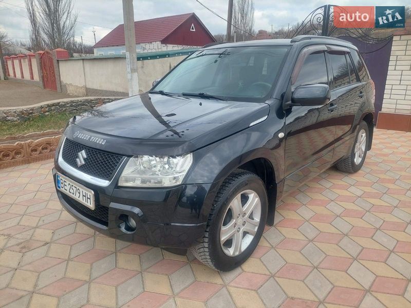 Внедорожник / Кроссовер Suzuki Grand Vitara 2006 в Николаеве Внедорожник / Кроссовер Suzuki Grand Vitara 2006 в Николаеве