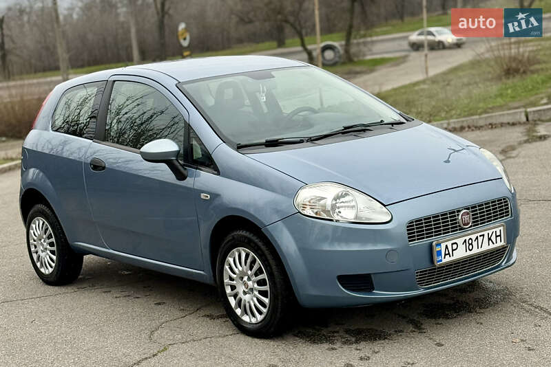 Хэтчбек Fiat Grande Punto 2008 в Запорожье