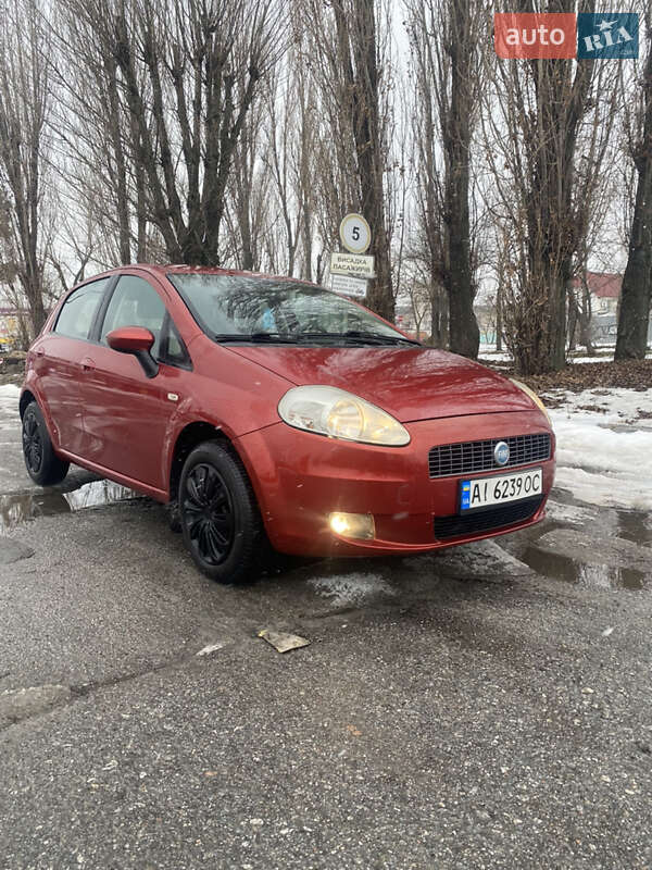 Хэтчбек Fiat Grande Punto 2007 в Киеве