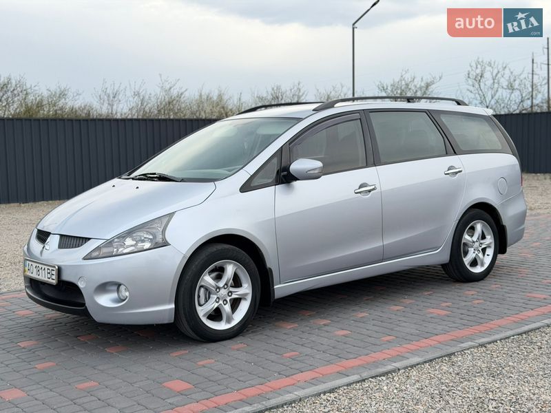 Мінівен Mitsubishi Grandis 2007 в Береговому