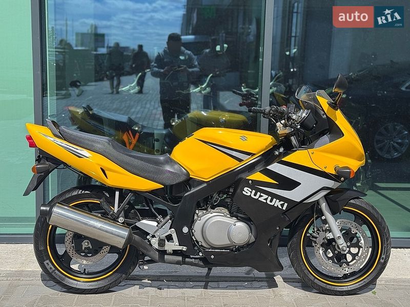 Мотоцикл Спорт-туризм Suzuki GS 500F 2005 в Рівному