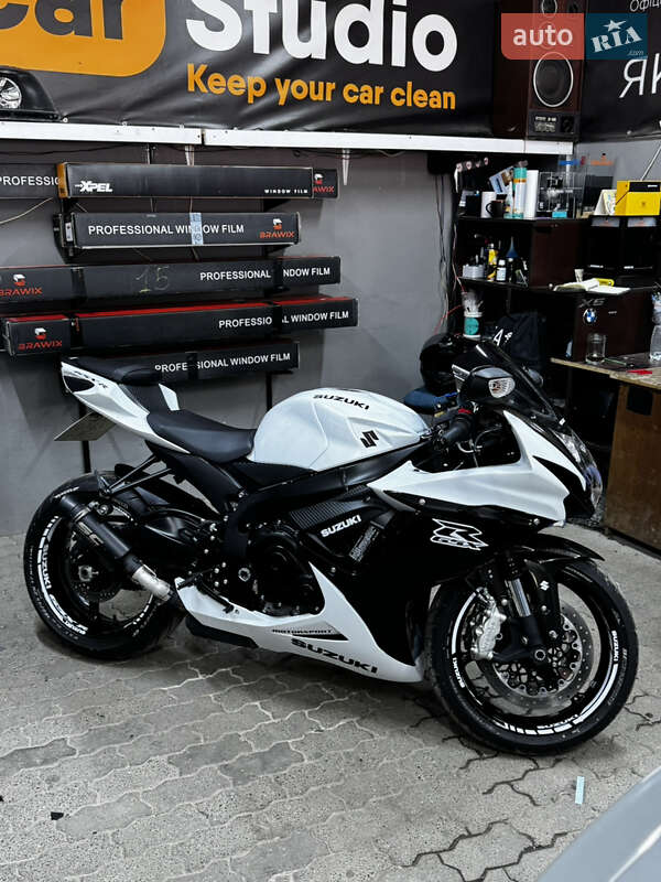 Спортбайк Suzuki GSX-R 600 2023 в Львове