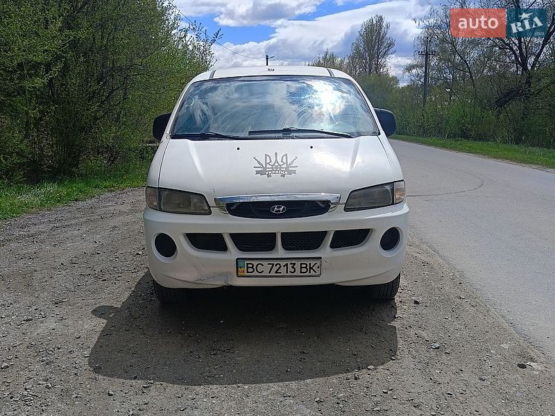 Минивэн Hyundai H-1 1999 в Тернополе