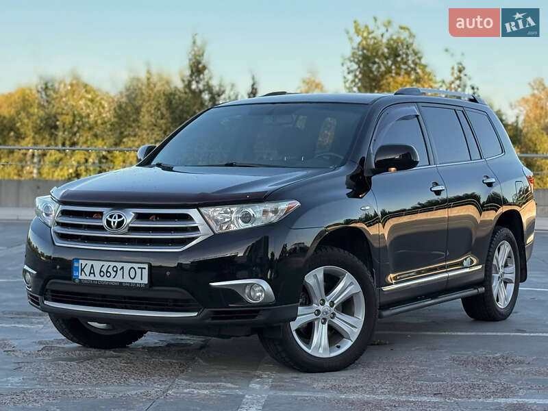 Позашляховик / Кросовер Toyota Highlander 2012 в Києві