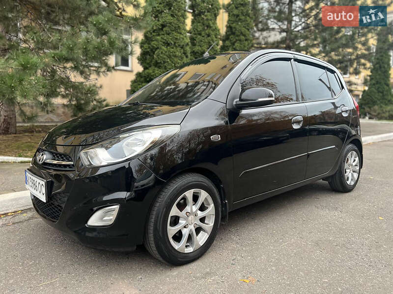 Хэтчбек Hyundai i10 2013 в Харькове Хэтчбек Hyundai i10 2013 в Харькове