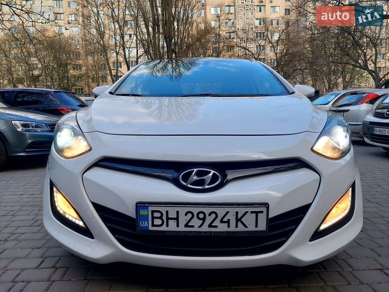 Хетчбек Hyundai i30 2012 в Одесі Хетчбек Hyundai i30 2012 в Одесі