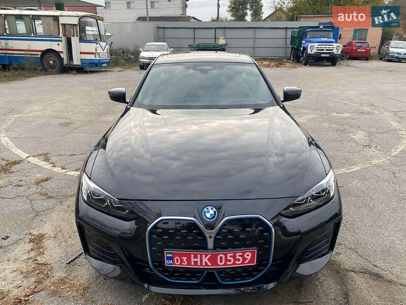Купе BMW i4 2024 в Киеве Купе BMW i4 2024 в Киеве