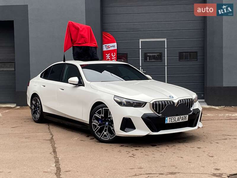Седан BMW i5 2024 в Киеве Седан BMW i5 2024 в Киеве