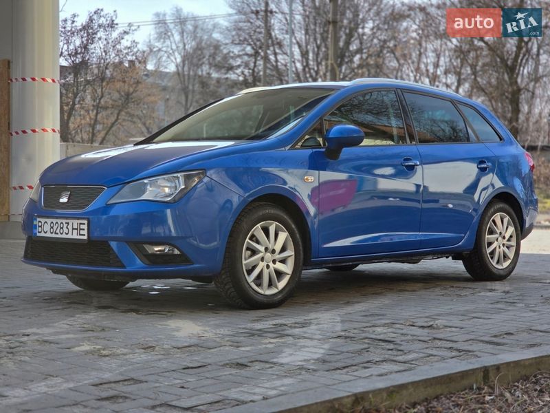 Хетчбек SEAT Ibiza 2012 в Дніпрі
