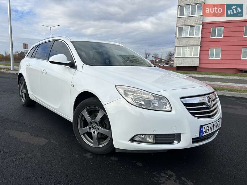 Универсал Opel Insignia 2013 в Виннице