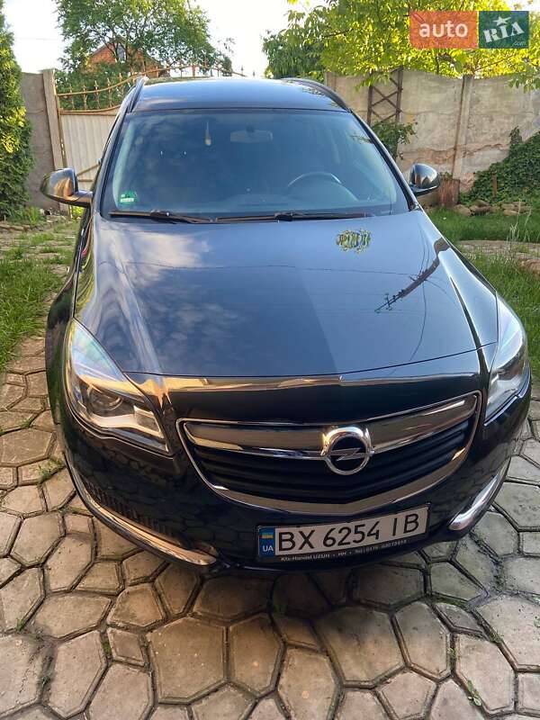 Универсал Opel Insignia 2016 в Хмельницком