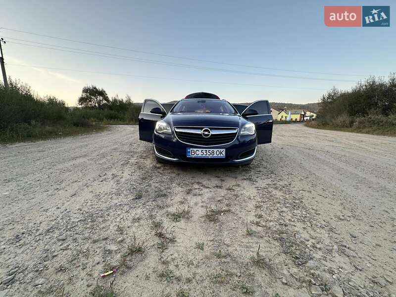 Универсал Opel Insignia 2016 в Старом Самборе