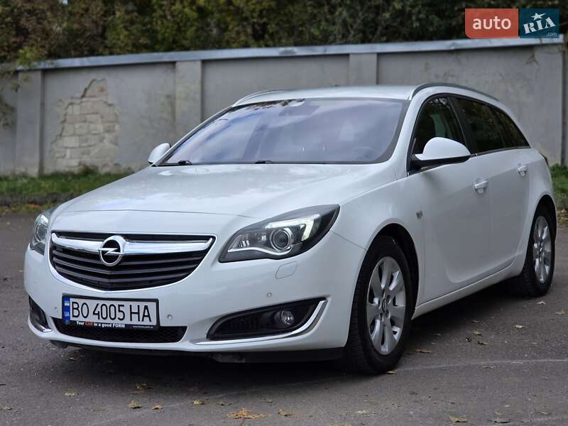 Универсал Opel Insignia 2016 в Тернополе