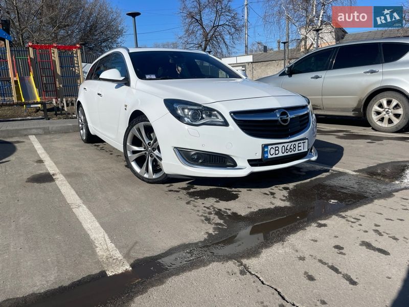 Универсал Opel Insignia 2014 в Чернигове