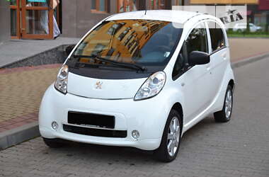 Хэтчбек Peugeot iOn 2011 в Луцке