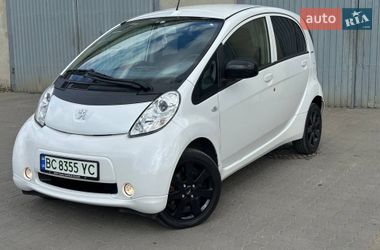 Хетчбек Peugeot iOn 2012 в Львові