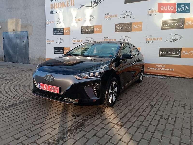Хэтчбек Hyundai Ioniq 2018 в Киеве