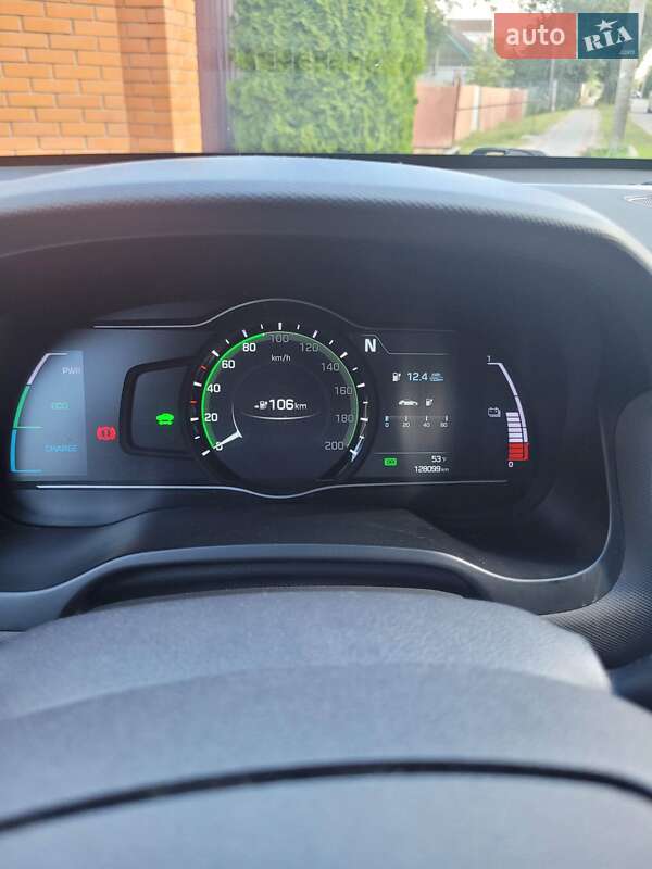 Хетчбек Hyundai Ioniq 2018 в Борисполі Хетчбек Hyundai Ioniq 2018 в Борисполі