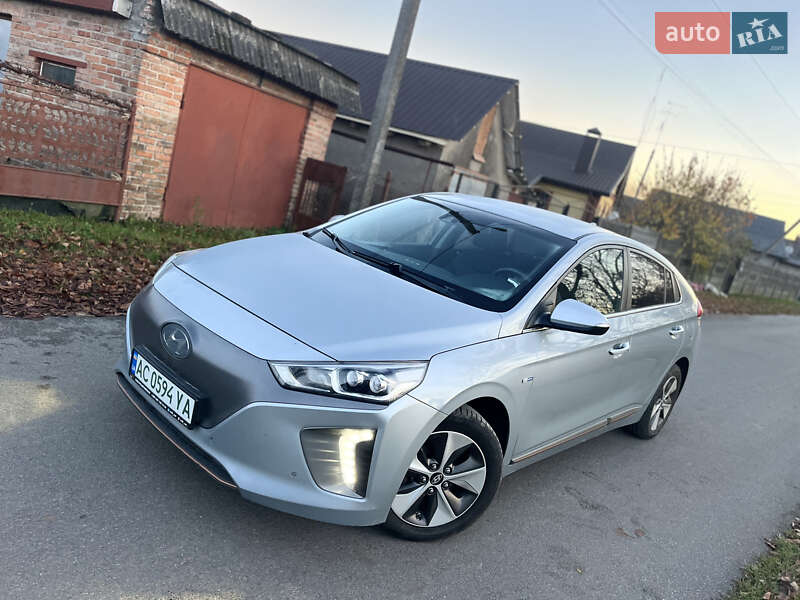 Хетчбек Hyundai Ioniq 2016 в Володимирі