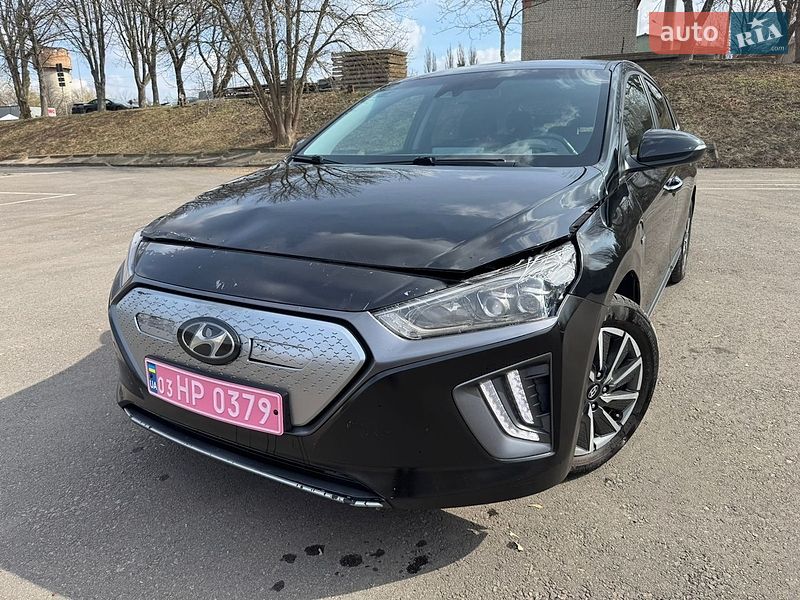 Лифтбек Hyundai Ioniq 2019 в Ровно