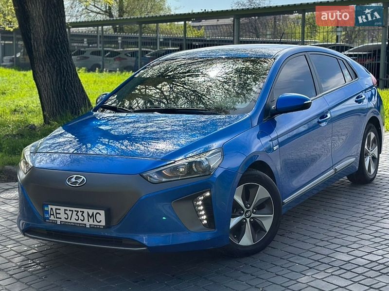 Хэтчбек Hyundai Ioniq 2016 в Каменском