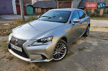 Седан Lexus IS 2015 в Шепетовке