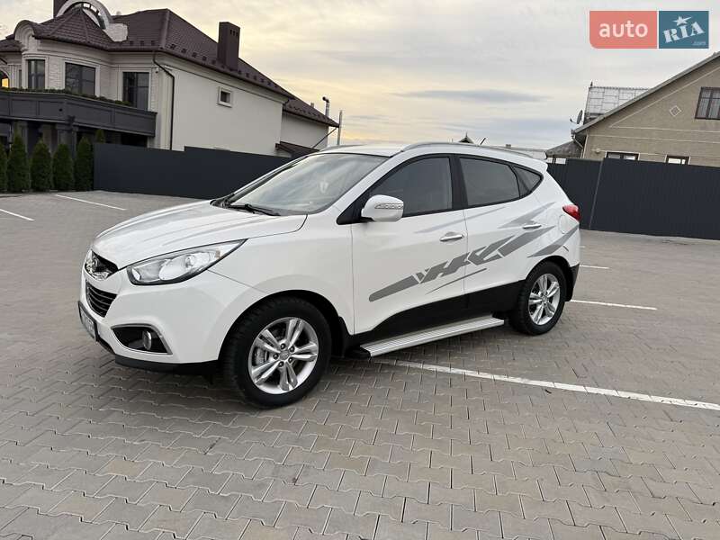 Внедорожник / Кроссовер Hyundai ix35 2012 в Черновцах Внедорожник / Кроссовер Hyundai ix35 2012 в Черновцах