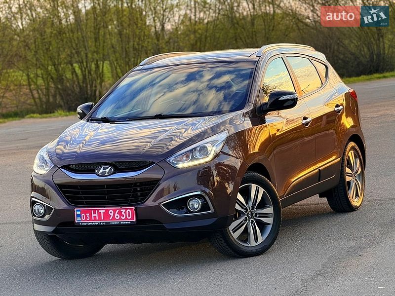 Позашляховик / Кросовер Hyundai ix35 2015 в Мені