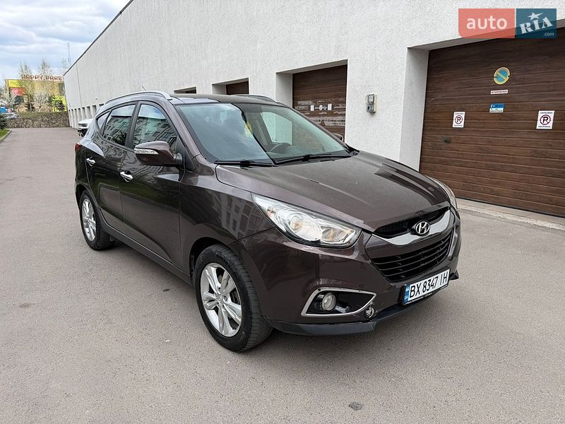 Внедорожник / Кроссовер Hyundai ix35 2010 в Ровно