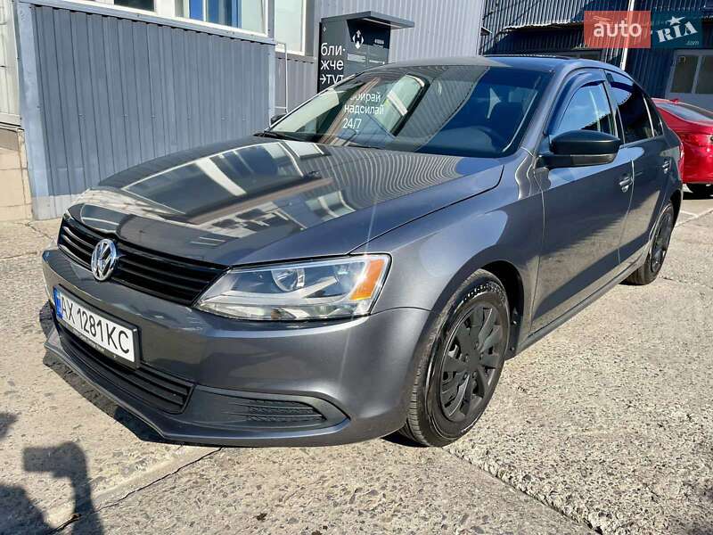 Седан Volkswagen Jetta 2011 в Харькове
