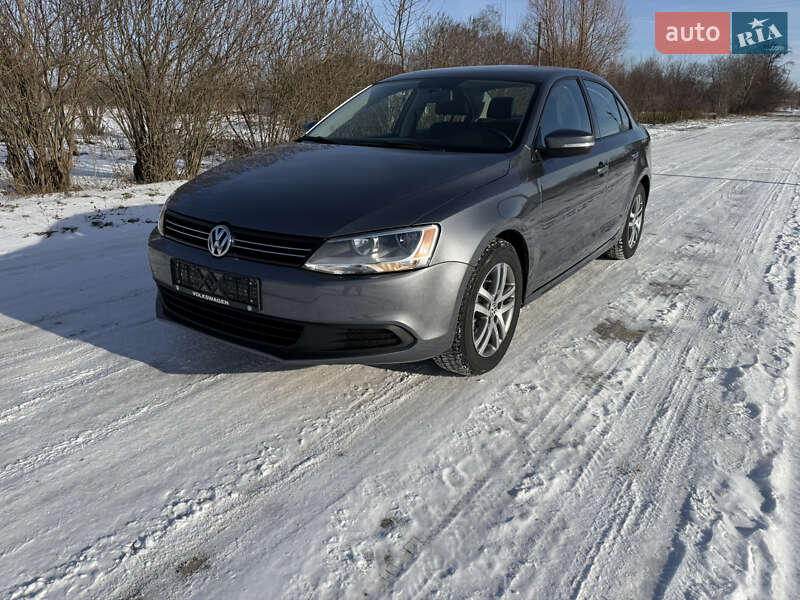 Седан Volkswagen Jetta 2014 в Дубно Седан Volkswagen Jetta 2014 в Дубно