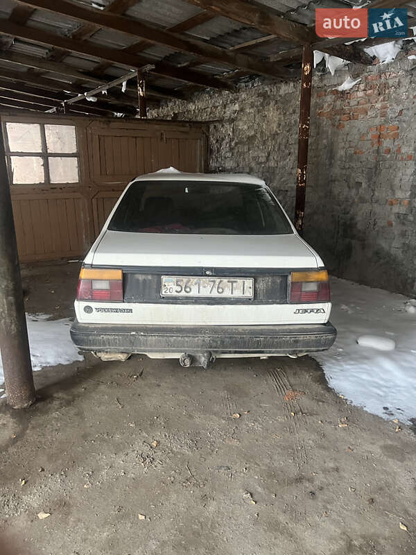 Седан Volkswagen Jetta 1988 в Бучаче