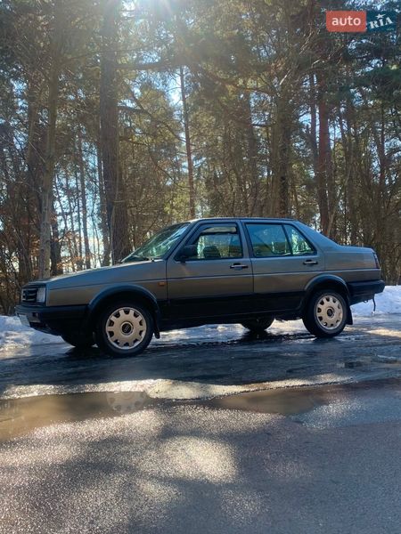 Седан Volkswagen Jetta 1989 в Кременце Седан Volkswagen Jetta 1989 в Кременце