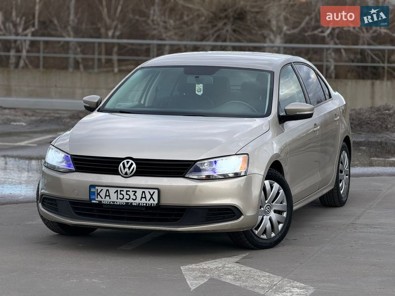 Седан Volkswagen Jetta 2014 в Киеве