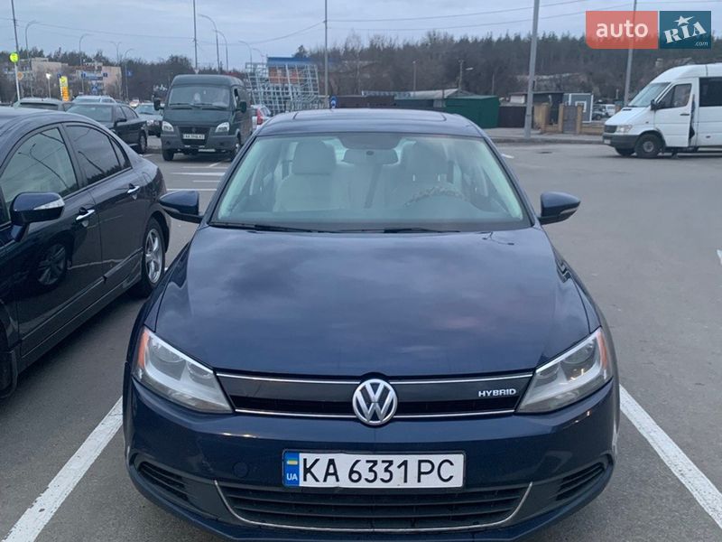 Седан Volkswagen Jetta 2013 в Києві Седан Volkswagen Jetta 2013 в Києві