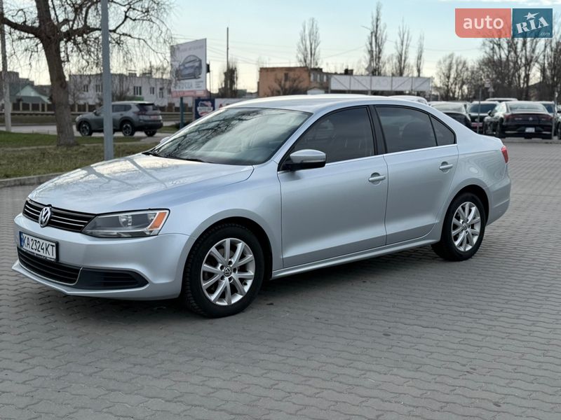 Седан Volkswagen Jetta 2013 в Кременчуге