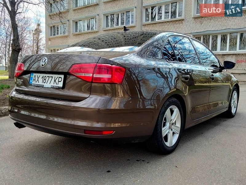 Седан Volkswagen Jetta 2014 в Харькове