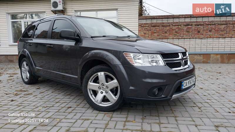 Внедорожник / Кроссовер Dodge Journey 2017 в Черкассах
