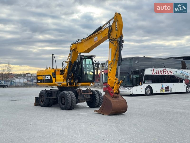 Колісний екскаватор JCB JS 175 2011 в Львові