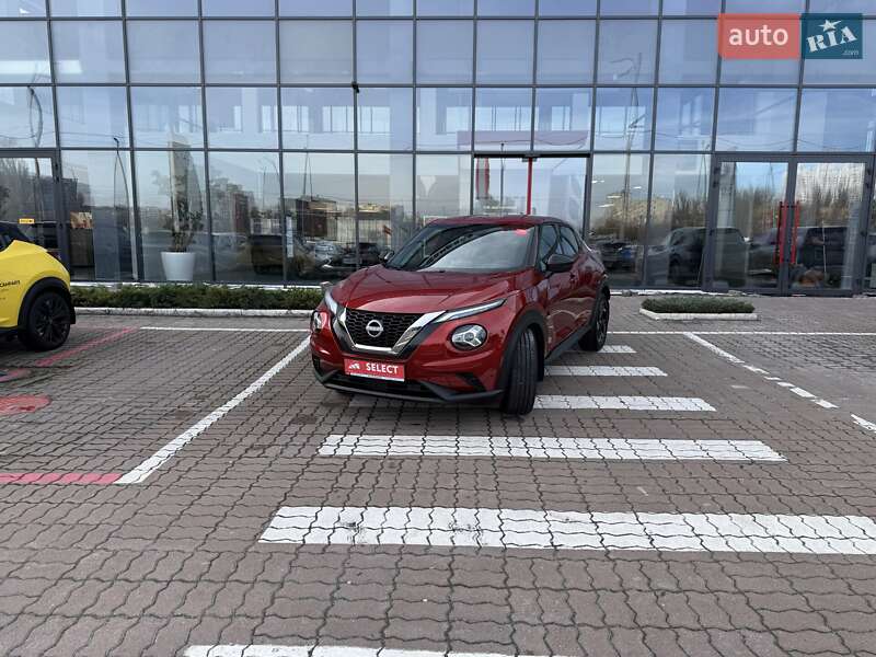 Внедорожник / Кроссовер Nissan Juke 2022 в Киеве