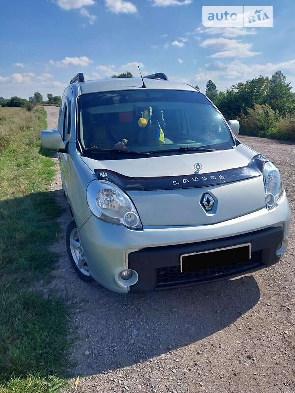 Минивэн Renault Kangoo 2011 в Лановцах Минивэн Renault Kangoo 2011 в Лановцах