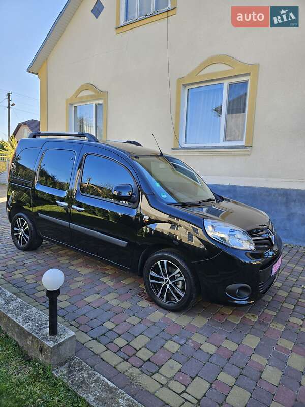 Минивэн Renault Kangoo 2013 в Дубно Минивэн Renault Kangoo 2013 в Дубно