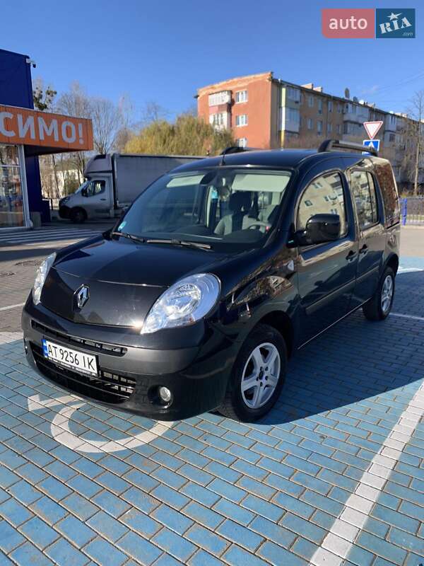 Минивэн Renault Kangoo 2009 в Калуше