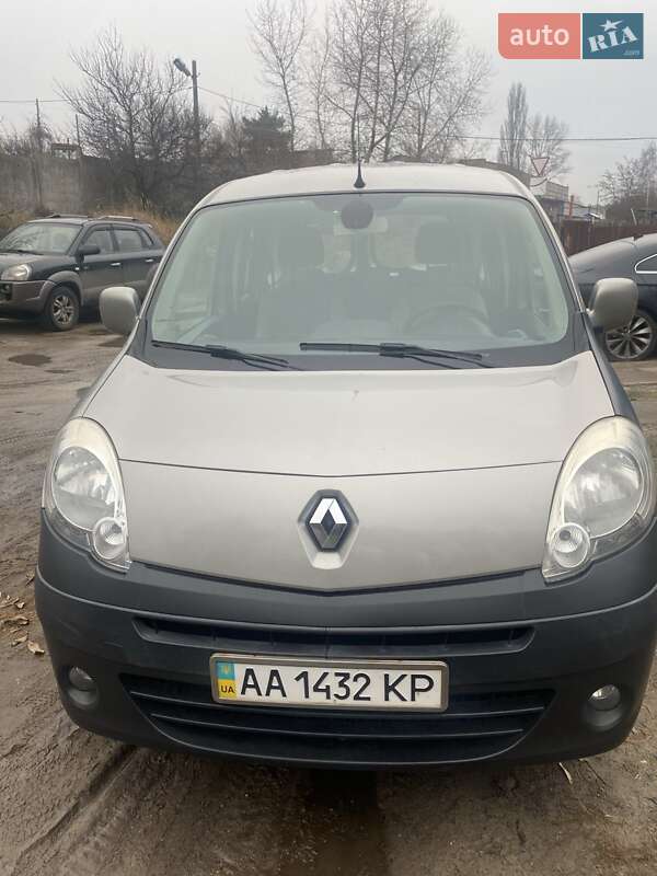 Минивэн Renault Kangoo 2011 в Киеве
