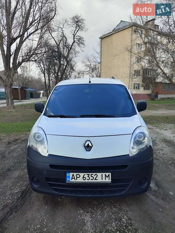 Грузовой фургон Renault Kangoo 2010 в Запорожье