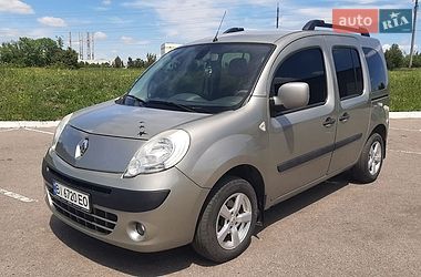 Мінівен Renault Kangoo 2010 в Полтаві Мінівен Renault Kangoo 2010 в Полтаві