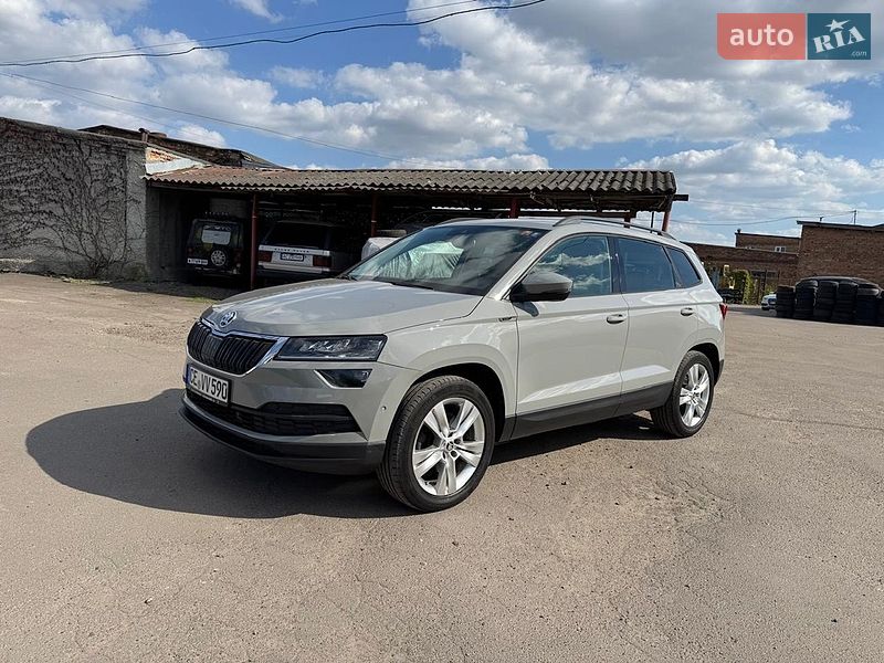 Внедорожник / Кроссовер Skoda Karoq 2018 в Нововолынске