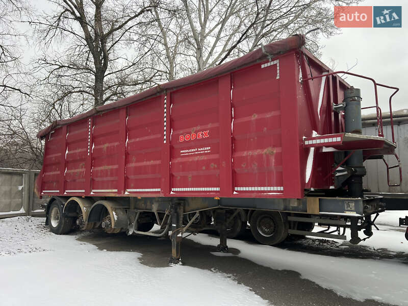Самосвал полуприцеп Bodex KIS 2006 в Киеве Самосвал полуприцеп Bodex KIS 2006 в Киеве